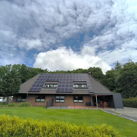 Rimmelsberg - Moderne Mit Blick Auf Den Hauseigenen Gasthof